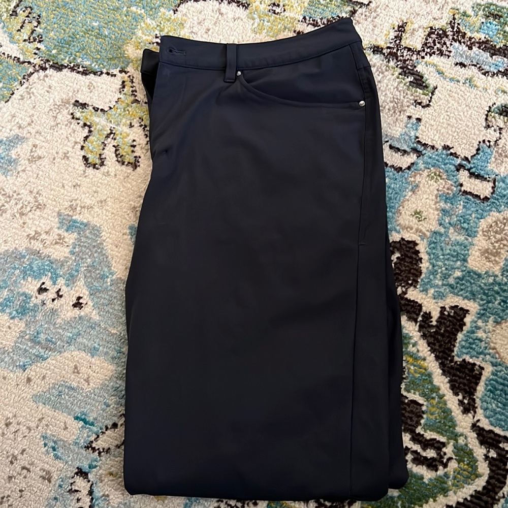 Like New Lululemon ABC Pants 36x32